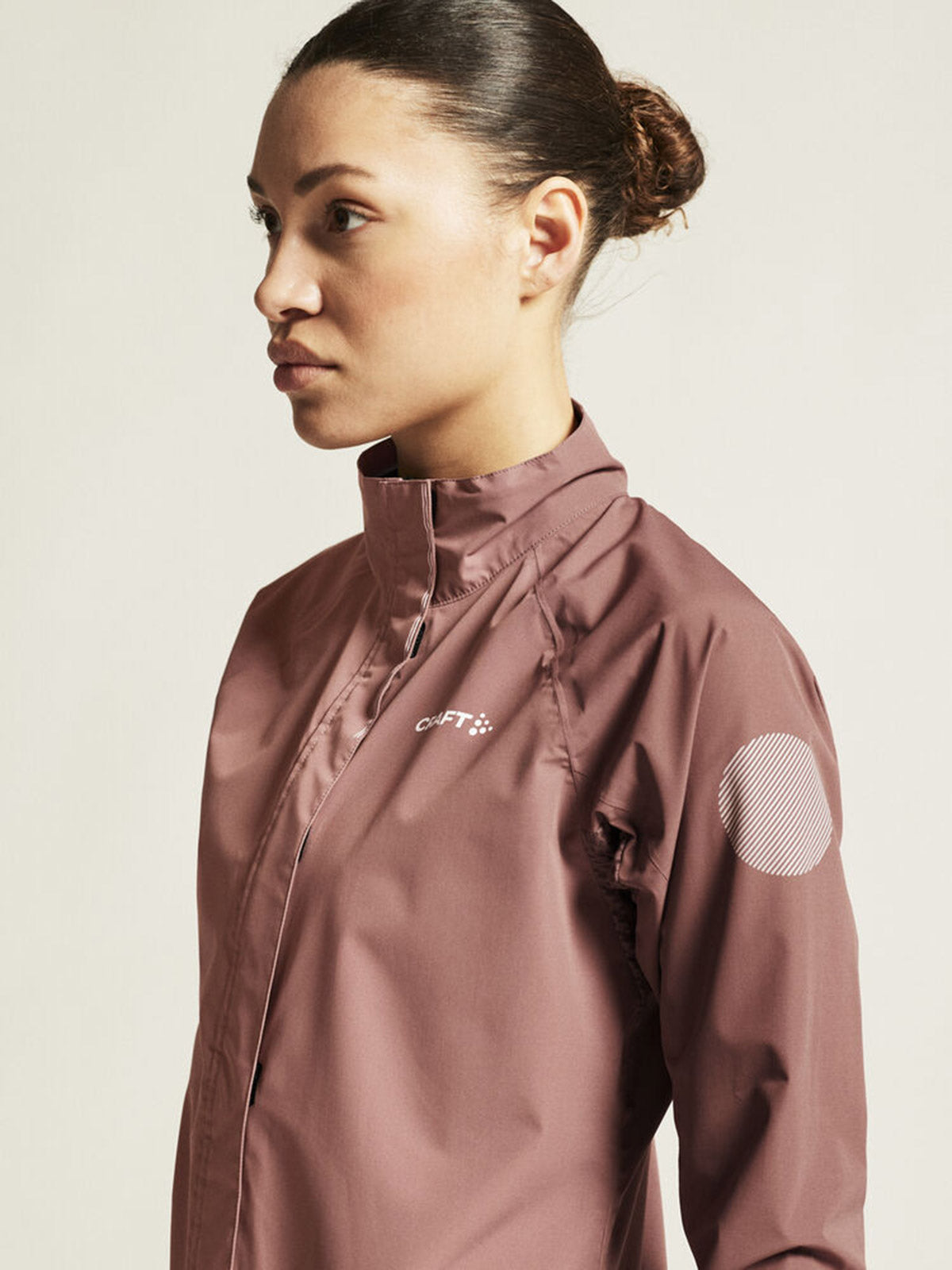 Craft Core Endur Hydro Bike Jacket in color || Rose Brown