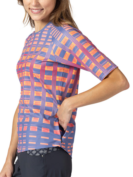 Terry Vista Mountain Bike Top in color || Uncaged Coral
