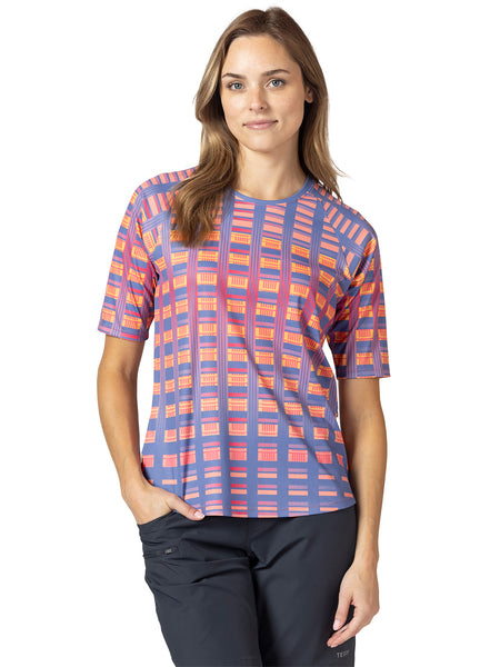 Terry Vista Mountain Bike Top in color || Uncaged Coral