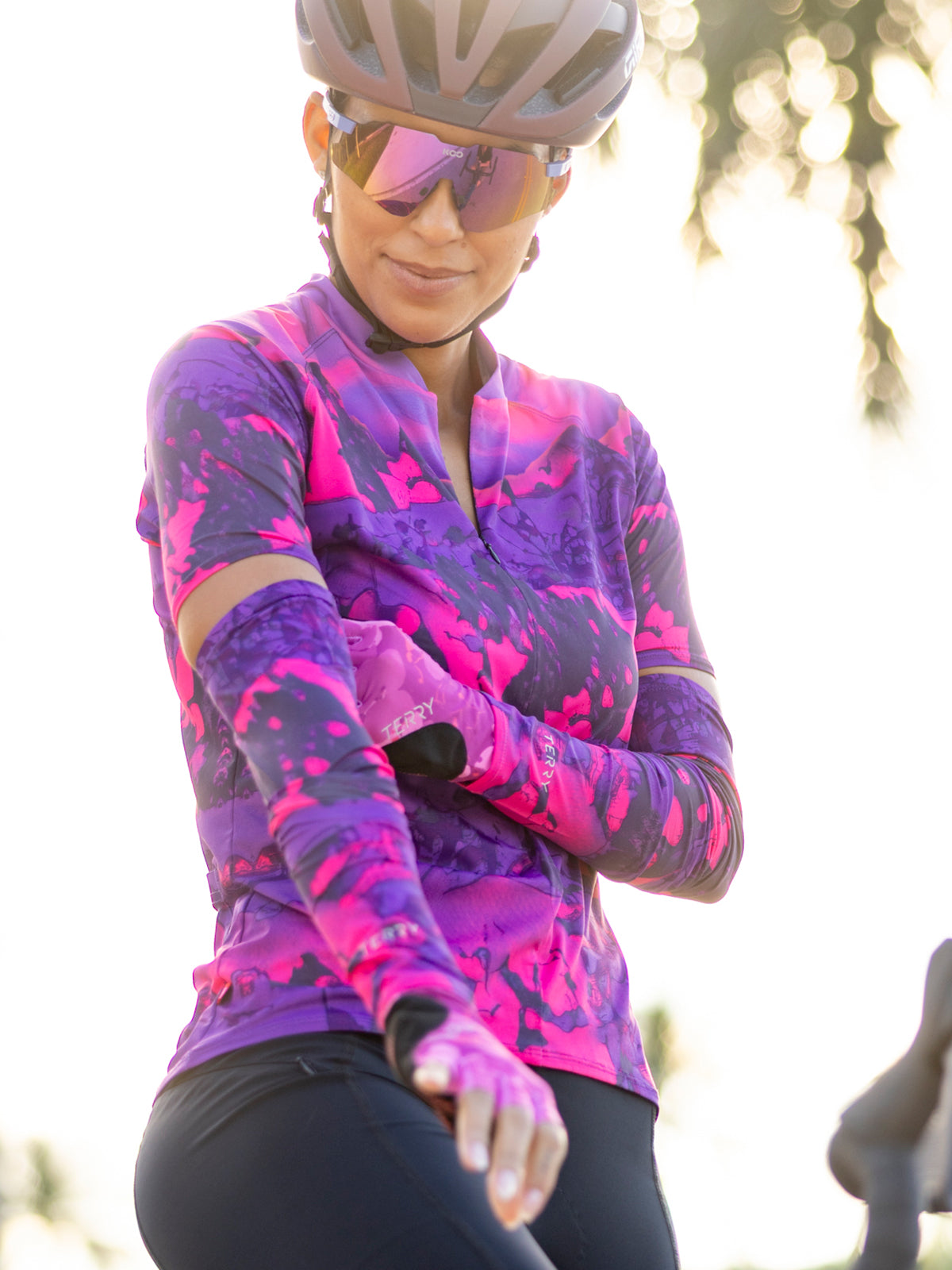 Terry Soleil Bike Sleeves in color || Beartooth Fuchsia
