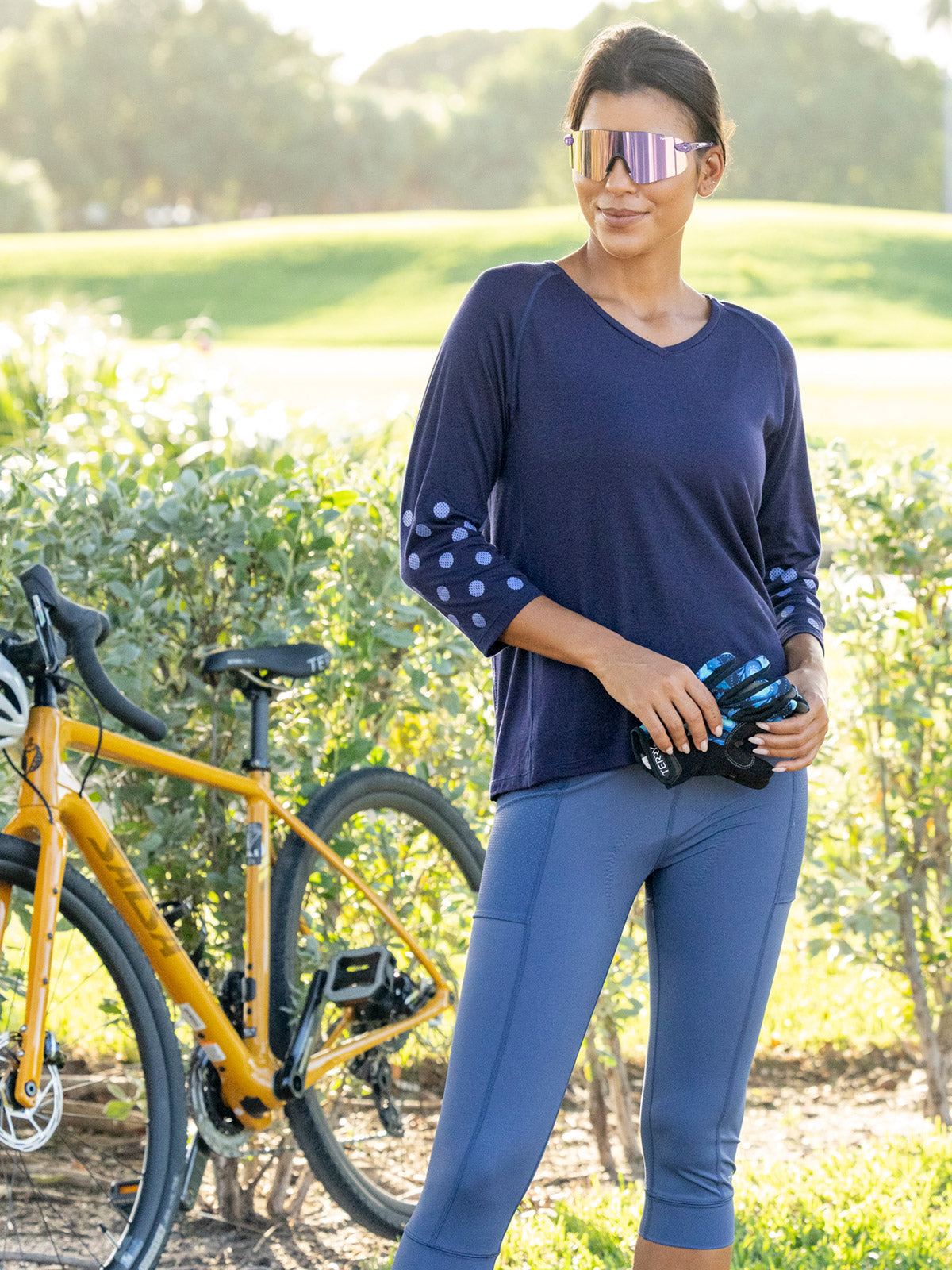  Merino 3/4 Sleeve Top in color || Navy