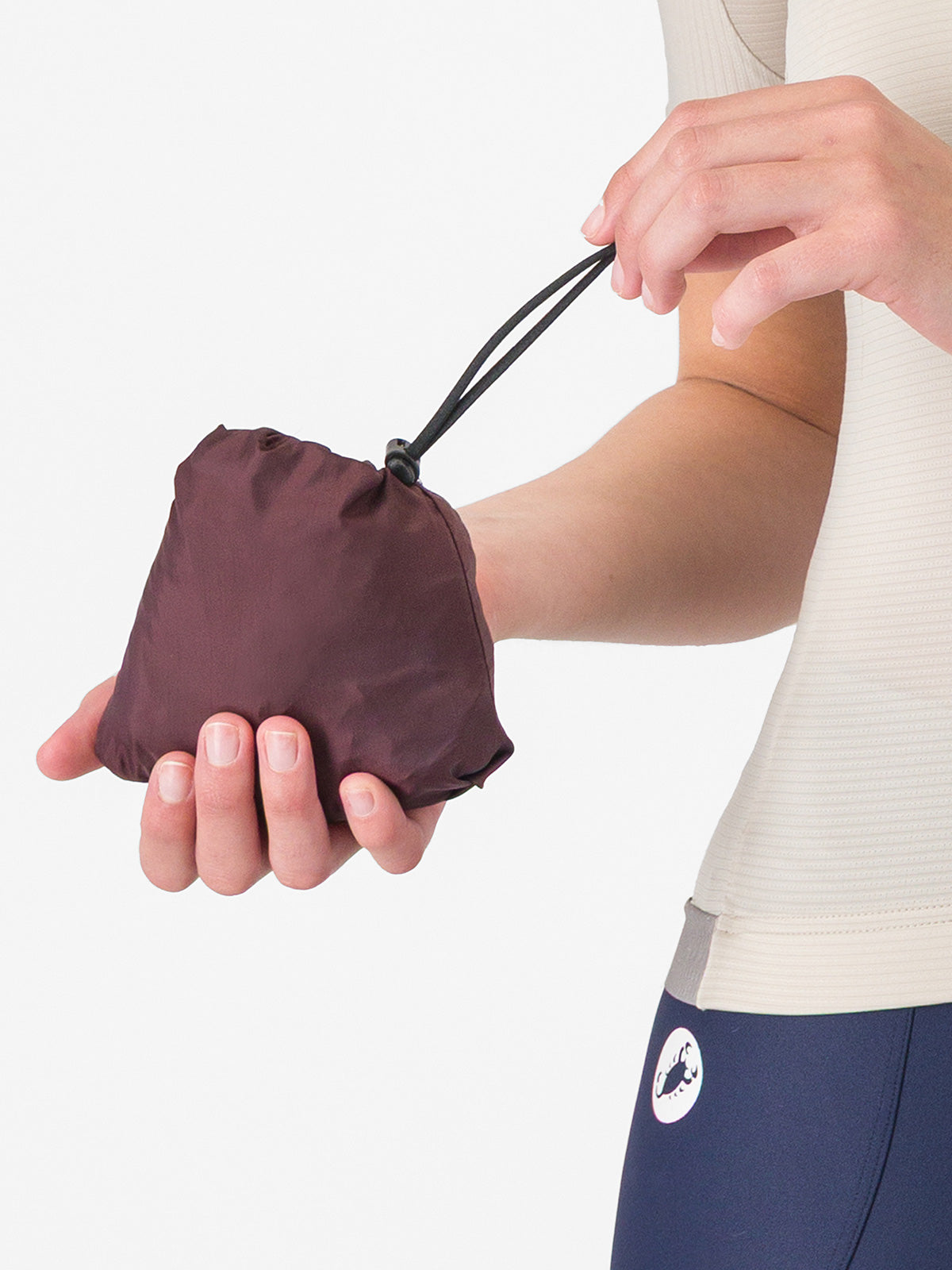 Castelli Aria Shell 2 Bike Jacket in color || Deep Bordeaux