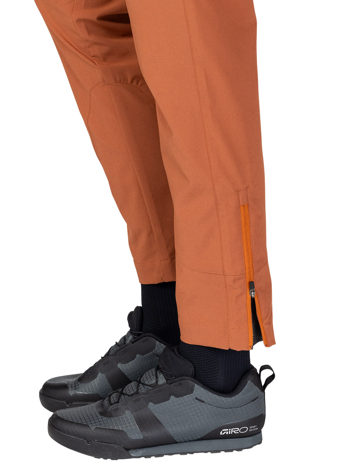 Club Ride Roam Tech Bike Pant in color || Brandy Snifter