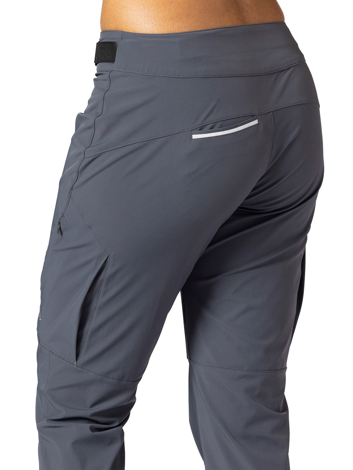 Terry Gravel Bike Pant in color || Ebony