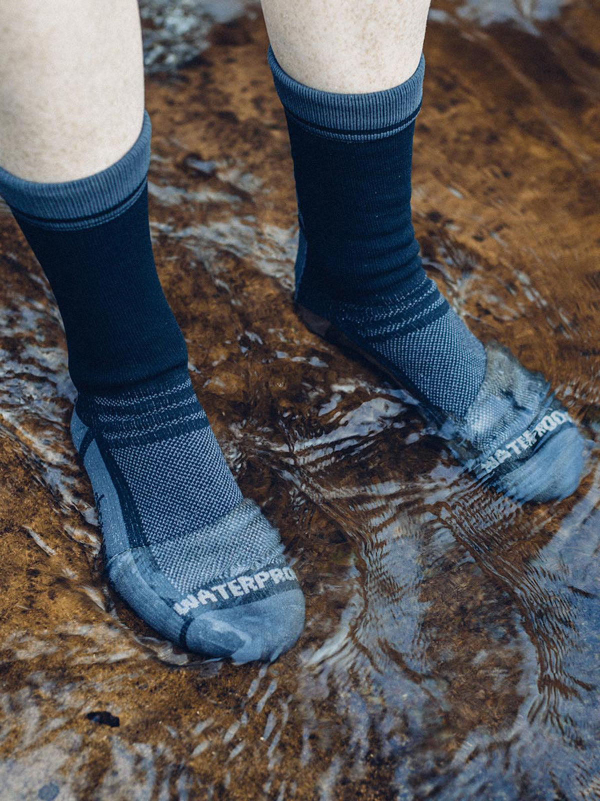 Showers Pass SPORT Waterproof Socks in color || Black