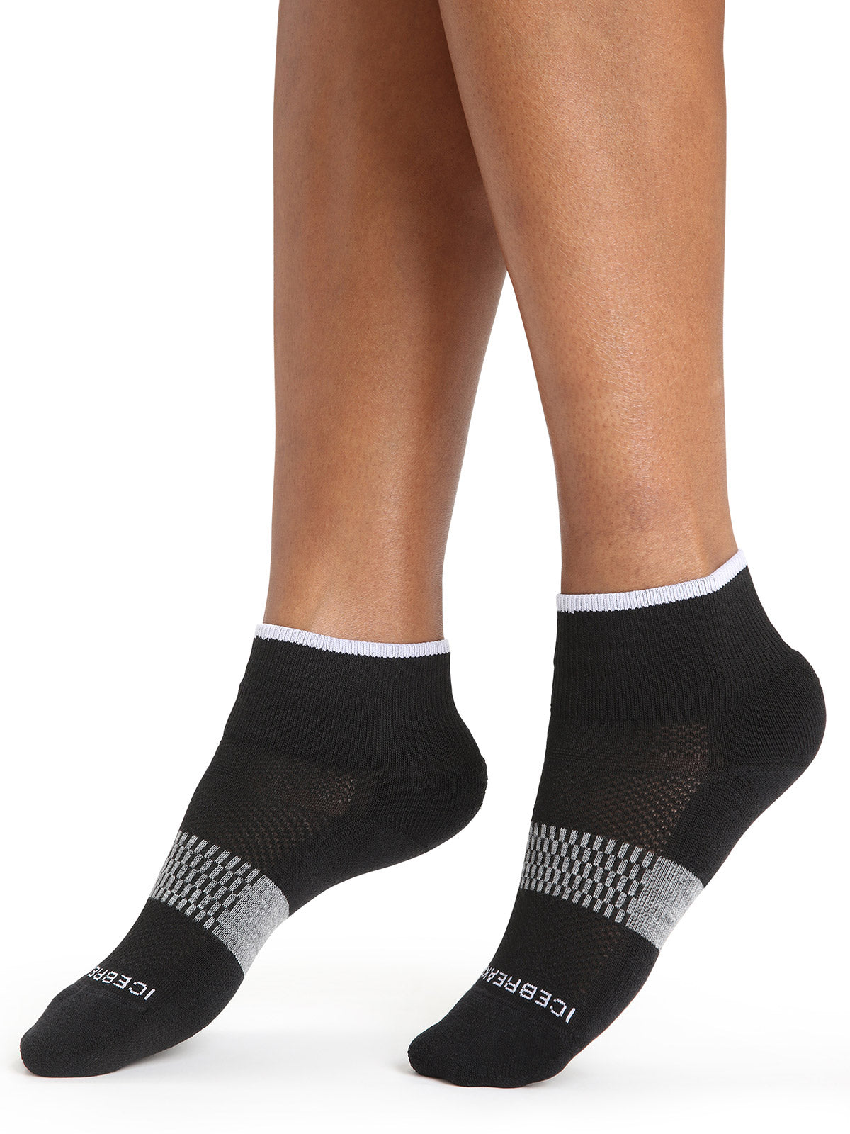 Icebreaker Sport Light Mini Socks in color || Black | Snow