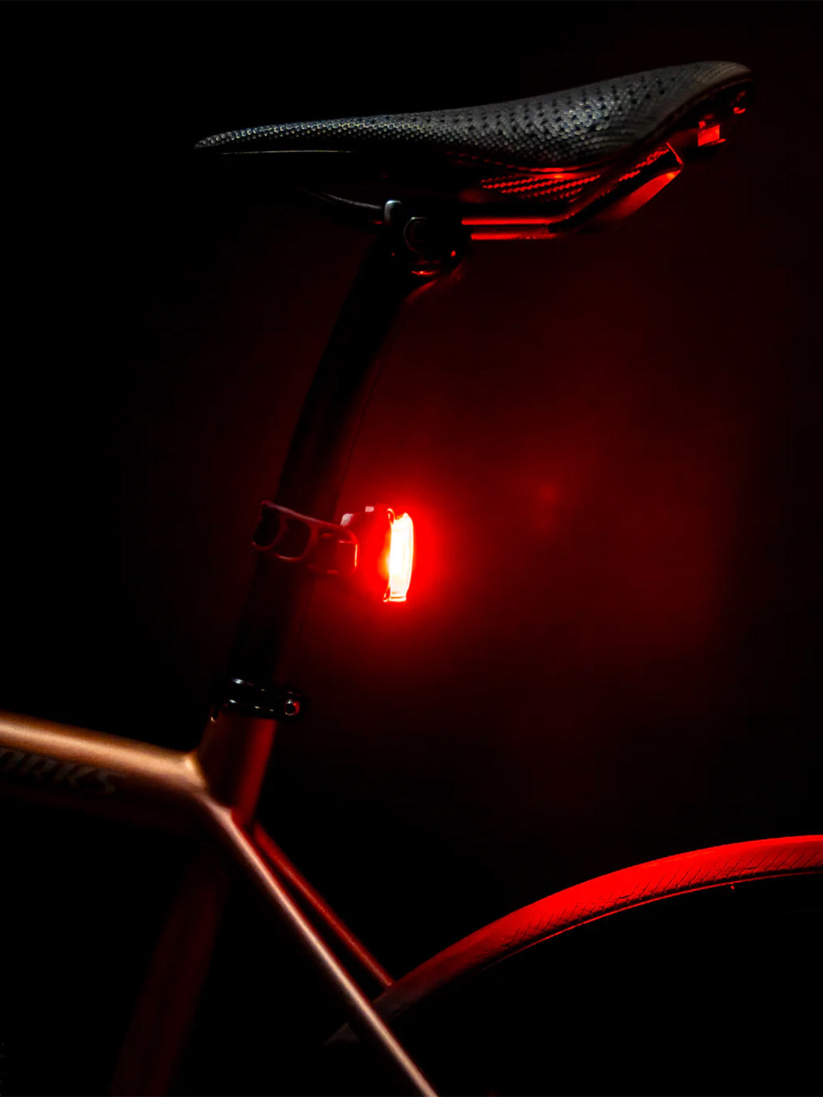 Lezyne Zecto Drive Max 400+ Bicycle Taillight in color || Black