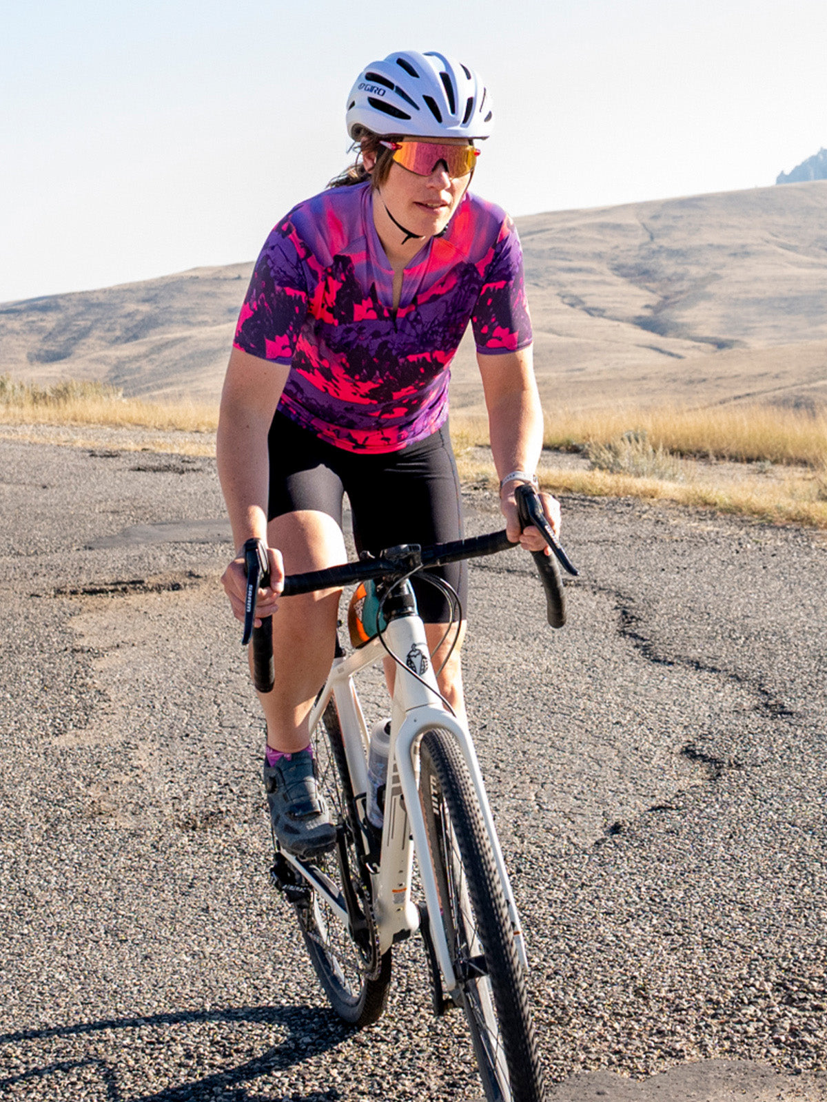 Terry Soleil Short Sleeve Bike Jersey in color || Beartooth Fuchsia