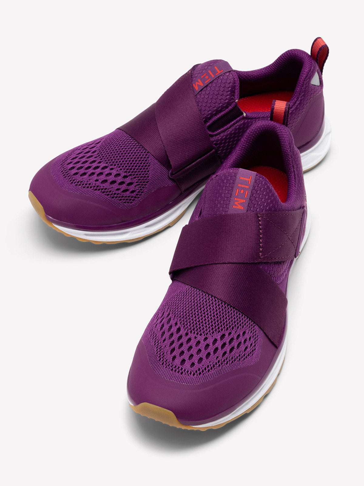 Tiem Athletic Slipstream Cycling Shoes in color || Sangria