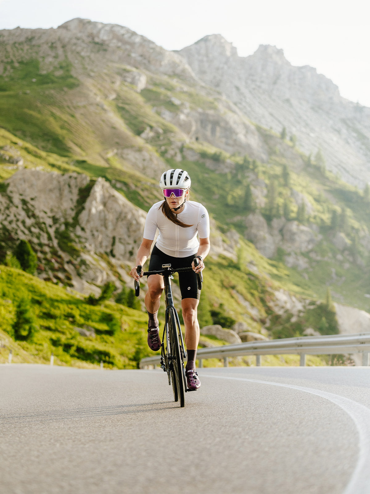 Sidi Genius 10 Bike Shoe in color || wine