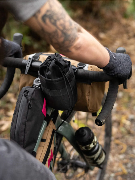 Swift Industries Sidekick Pouch in color || Black