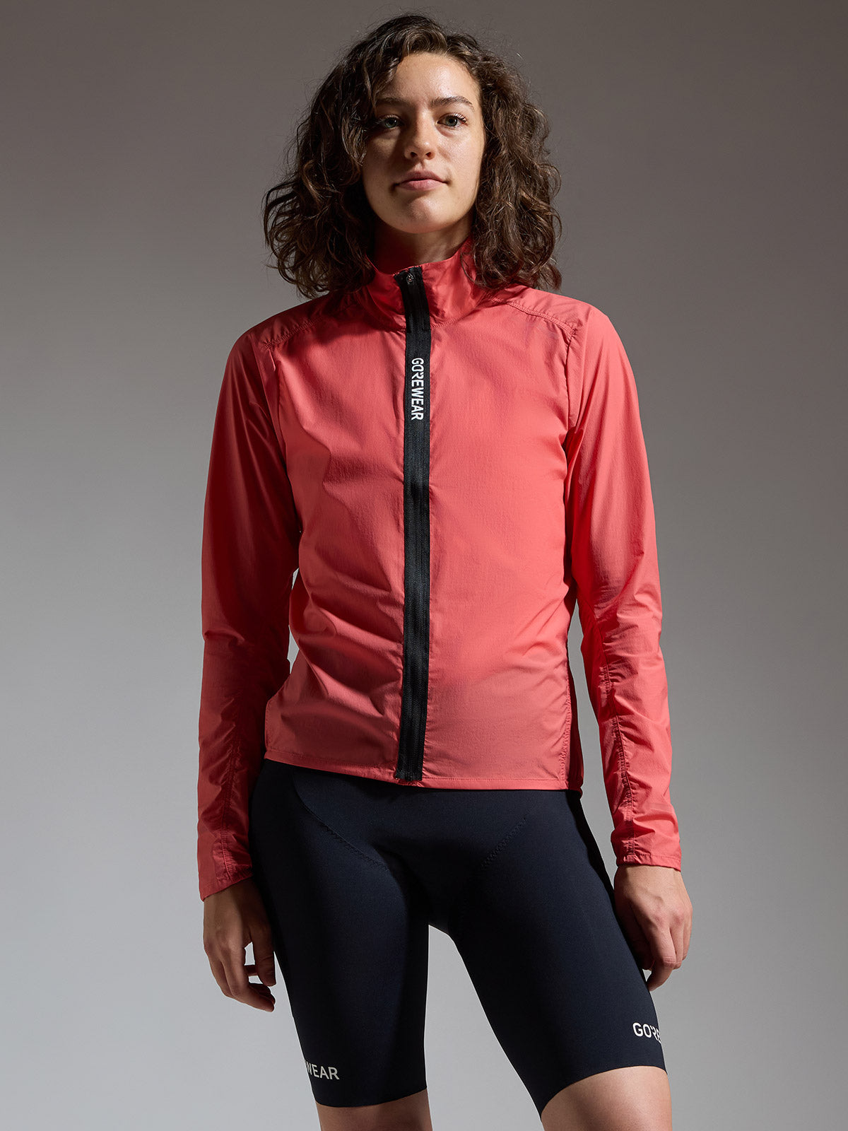 GORE Spinshift Wind Bike Jacket in color || Coral Red
