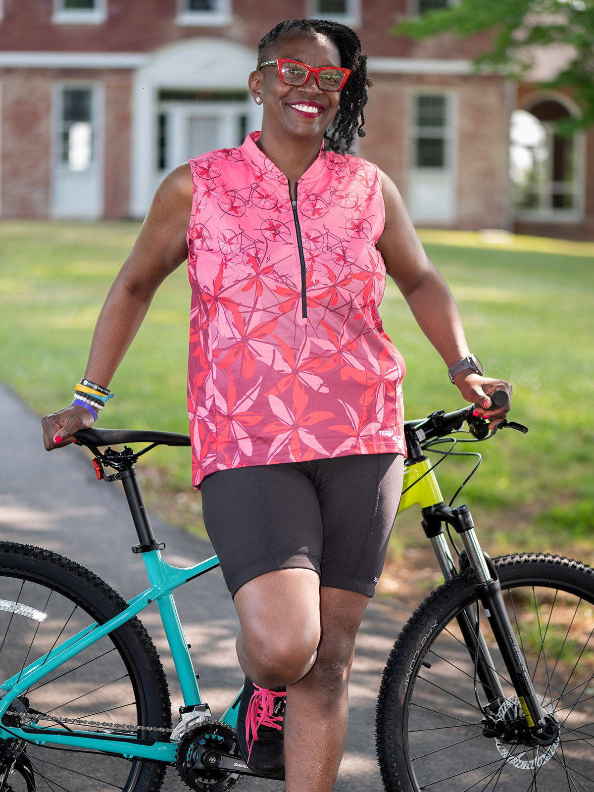 Terry Breakaway Mesh Sleeveless Bike Jersey Plus in Petaluma Pink Colorway